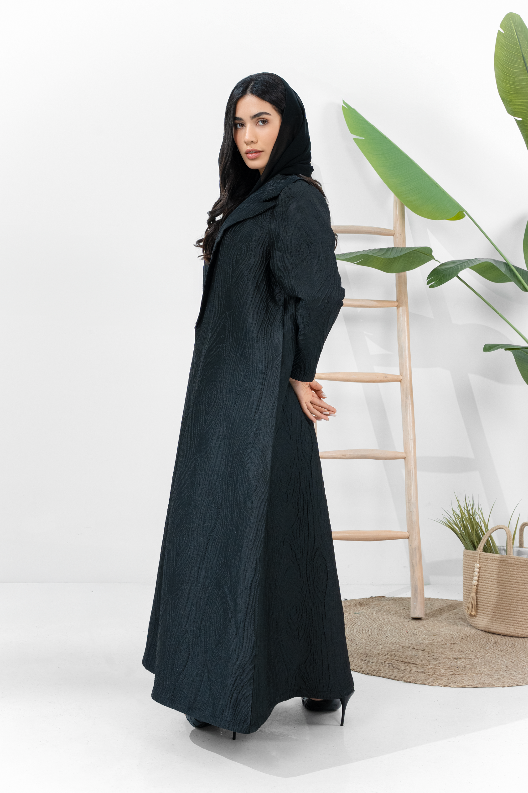 Midnight majesty abaya